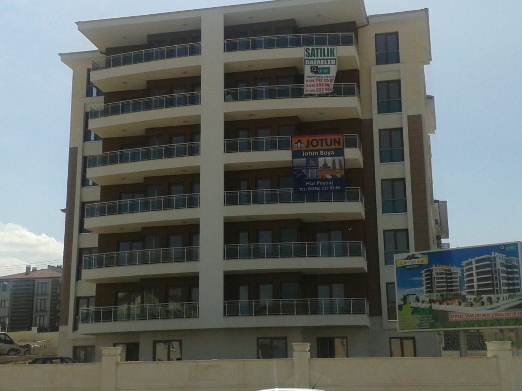 KELEBEK VADİSİ EVLERİ